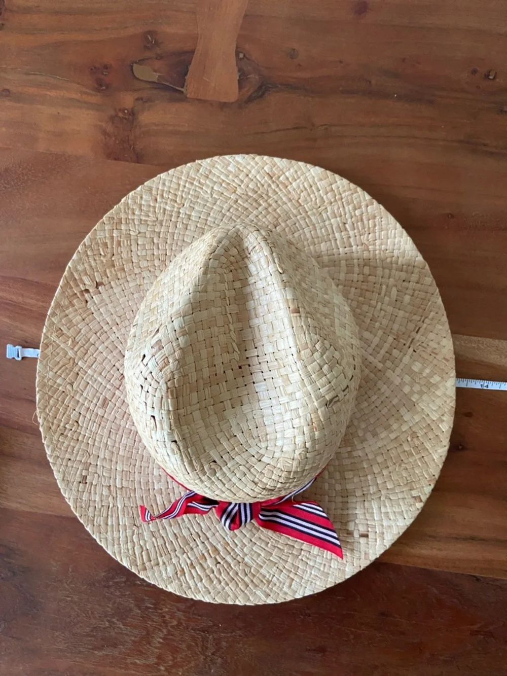 Forever 21 straw hat neutral tan woven summer hat with red ribbon band 57 cm M/L